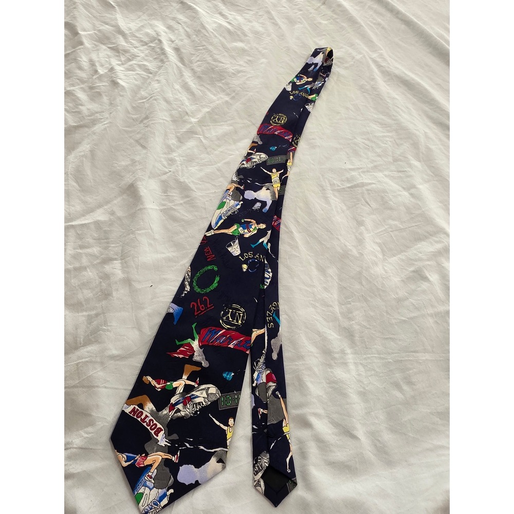 Nicole Miller Vintage 1994 Marathon Running Silk Tie Navy Blue Runner Novelty
